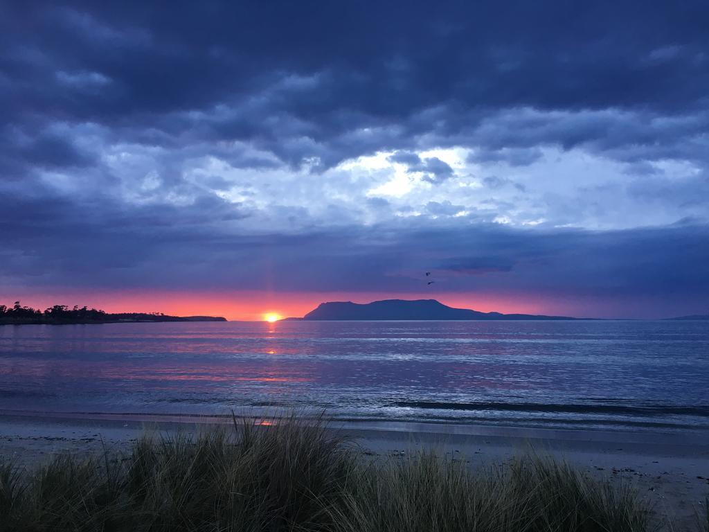 Orford Beachside Holiday Park Bagian luar foto